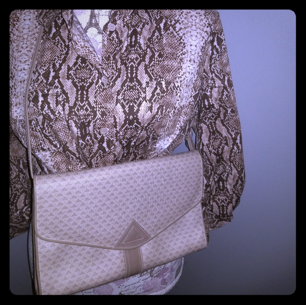 Medium Liz Claiborne Crossbody